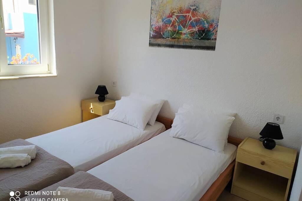 מילאטוס Jenny'S Apartments מראה חיצוני תמונה