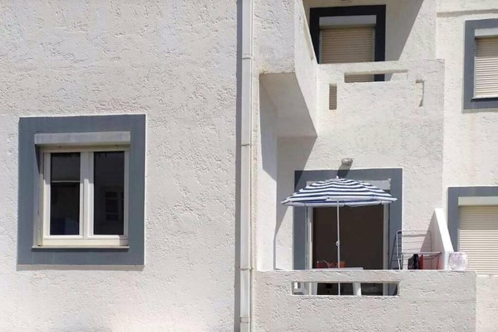 מילאטוס Jenny'S Apartments מראה חיצוני תמונה