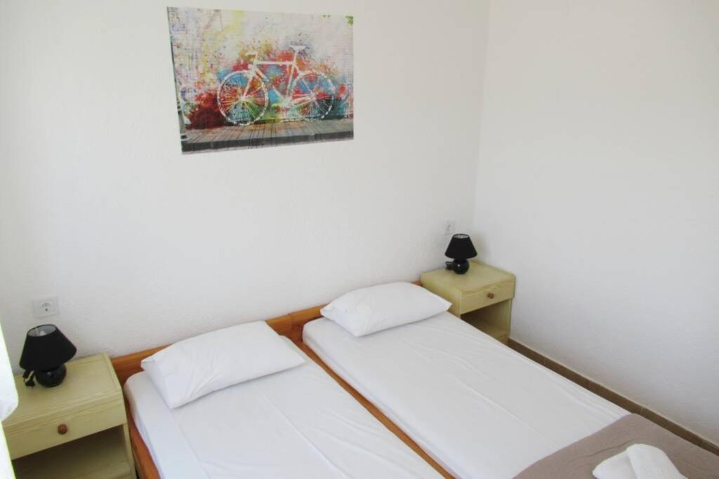 מילאטוס Jenny'S Apartments מראה חיצוני תמונה